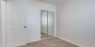 2419 S. Ridgeley Dr Gallery 8