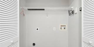 Avana Ridenour Gallery 21
