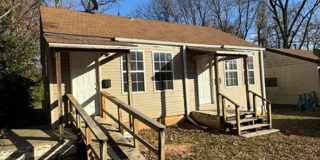 Great 1 bed 1 bath duplex in North Springfield. Remodeled Gallery 4