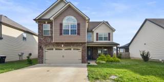 Pet Friendly Four Bedroom! Pet Friendly Four Bedroom! Gallery 1