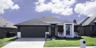 Stylish, Modern, Nearly New | 4-Bed | 2-Bath | Deer Creek Schools Gallery 4