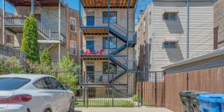 1437 N WASHTENAW Avenue Gallery 21