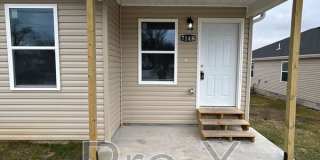 714 N Columbus Street Gallery 1