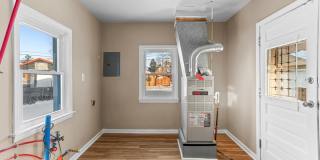 19595 Waldron Street Gallery 21