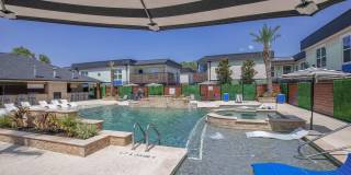 Dominion at Oak Forest Apartments Gallery 9