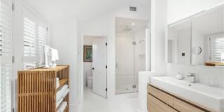 15 High Street Gallery 28