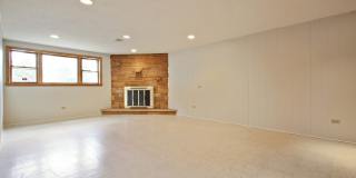 8732 W North Terrace Gallery 11