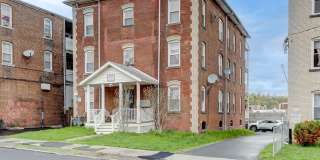 109 Grove Street Gallery 2