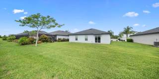 Stunning New construction home in North Fort Myers Gallery 26