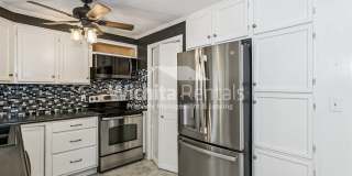 4 bedroom 2 bathroom Gallery 4