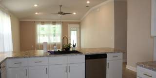 25 Rivertown Road Gallery 6
