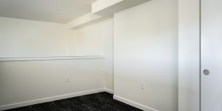 1840 Garden Gallery 32