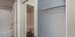 Birchwood Village Apartment Homes Gallery 29