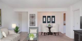 Hummingbird Pointe & The Gardens Gallery 3