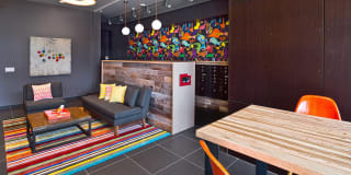 Square One Apartments Gallery 7