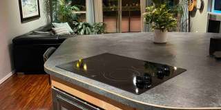 Anchorage downtown Condo! Walk or bike to work! Gallery 76