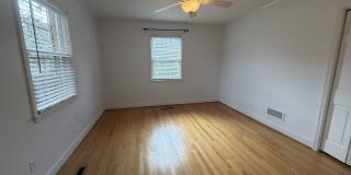 115 Adams Avenue Gallery 91