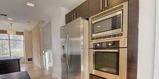 Contemporary Townhome Steps from Jefferson Park & LoHi!! Gallery 3