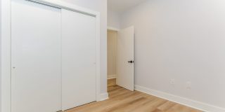 820 N 40th Street Gallery 27
