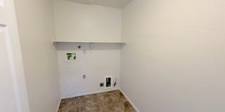 Beautiful 3 Bedroom Home in Montecito Estates area on Albuquerque's Westside. Refrigerated Air! Open Layout Gallery 28