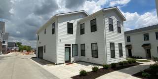 The Bungalows on the Lake - The View Gallery 12