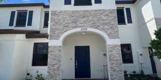 12908 SW 233rd Ter Gallery 1