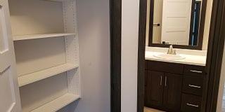 Three bedroom two bathroom Twin home w/ triple garage Gallery 10