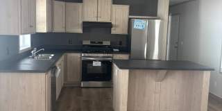275 S Lincoln Gallery 1