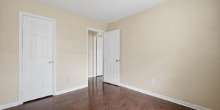 102 Tyburn Court Gallery 13