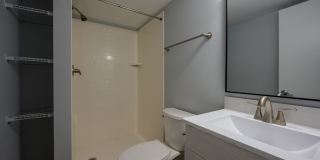 402 North Main Street Gallery 44