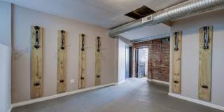 231 E North Ave Gallery 31