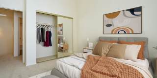 Summit At Warner Center Gallery 64