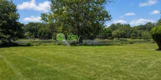 Lake View Apartment in a Peaceful Park Ridge Community Lake View Apartment in a Peaceful Park Ridge Community Gallery 14