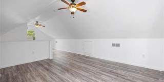 90 Tacoma Drive Gallery 26