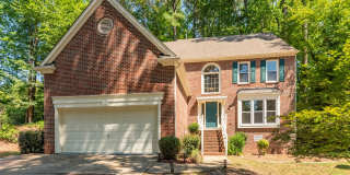 Available Now! Spacious 5-Bed, 3.5-Bath in Cary! Gallery 1