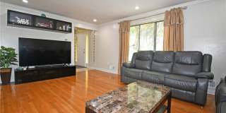 2461 Corteland Drive Gallery 7