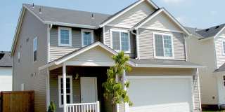 Spacious 4 Bedroom Home w/ Upstairs Laundry & Fully Fenced Yard! Gallery 1