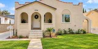 Bright & Cozy 2BR Home | Fully Furnished Bright & Cozy 2BR Home | Fully Furnished Gallery 1
