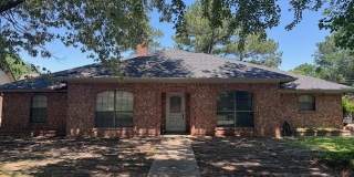 4115 Holbrook Street Gallery 1