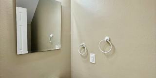 2802 W Cleveland St Unit L Gallery 17