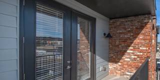 Artisan Flats Gallery 22