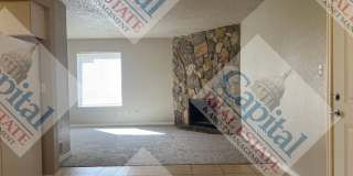 Charming 3 Bedroom Gallery 9