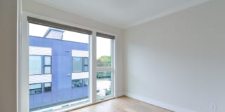 5 Seawell Avenue Gallery 19