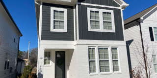 3BR/2.5 Bath Furnished Rental Gallery 1