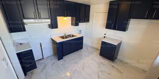 925 8th St Gallery 8