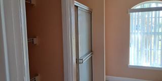 Beautiful Lehigh Home *** $500 off 1st month rent *** Gallery 6
