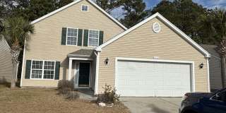 4529 Farm Lake Drive Gallery 1