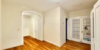 1468 Commonwealth Ave Gallery 5