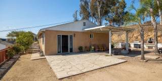 Fully Upgraded Duplex with Huge Front Yard! Gallery 1