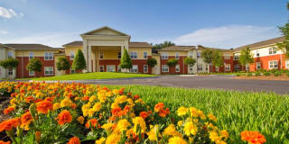 Senior Housing - Chatham Pointe Gallery 1